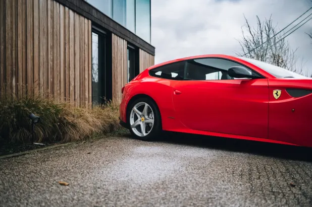 كي8 كازينو تطبيق أندرويد/آي أو إس